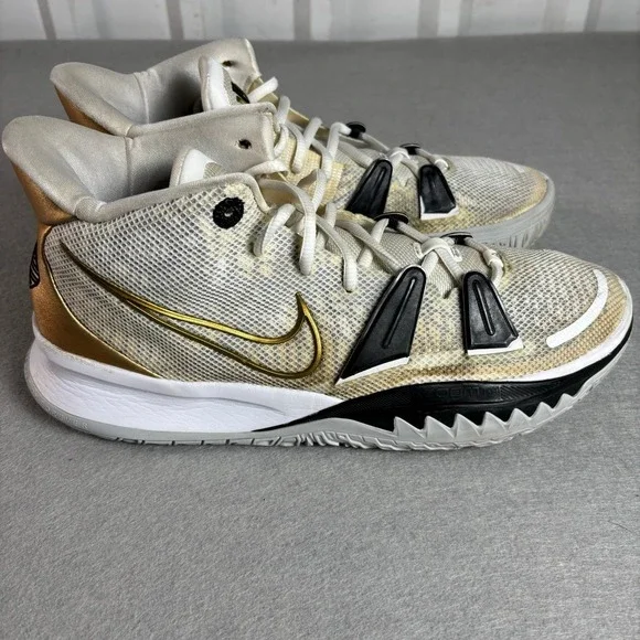 Nike Kyrie 7‎ Rings Men's Basketball Shoes Size 11.5 White/Black/Gold CQ9326-101